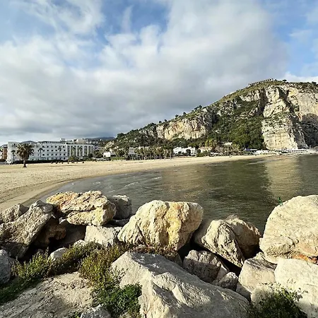 Shangri La Vicino Al Mare Vakantiehuis